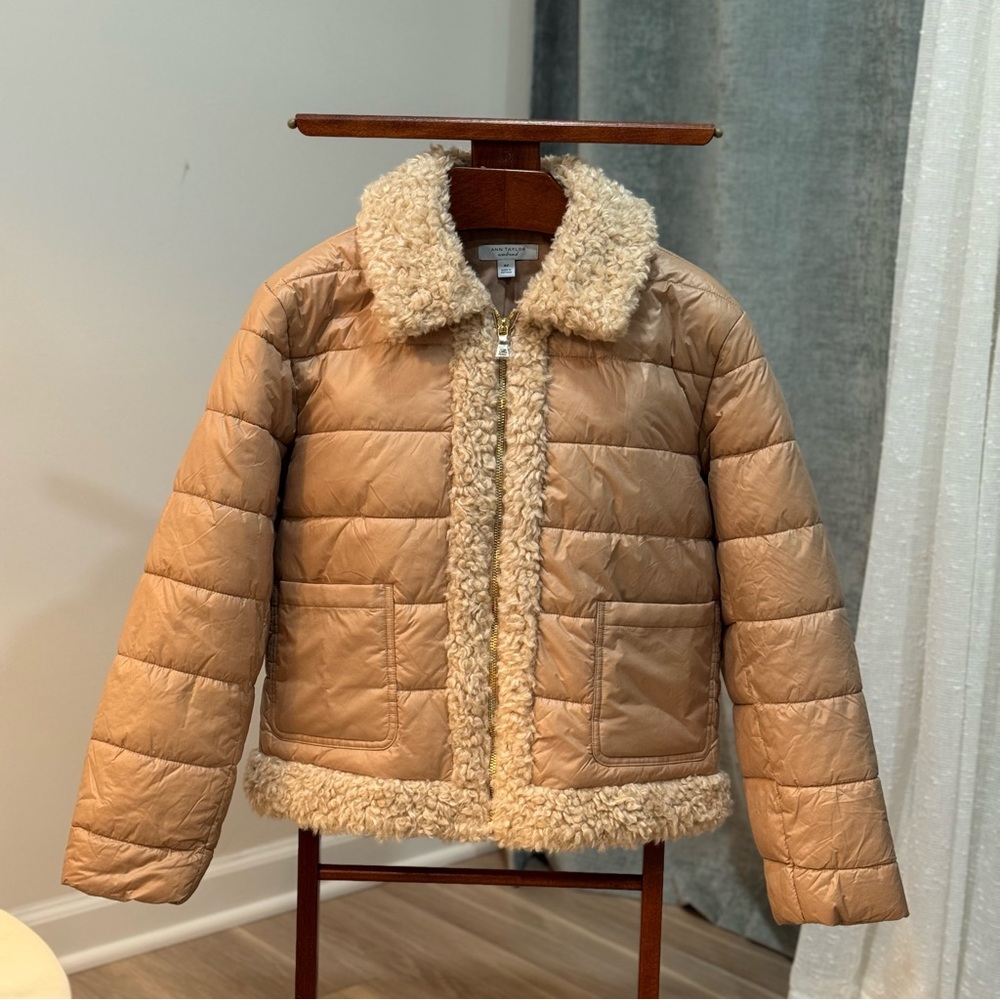 Ann Taylor Beige Puffer Jacket with Shearling Accents